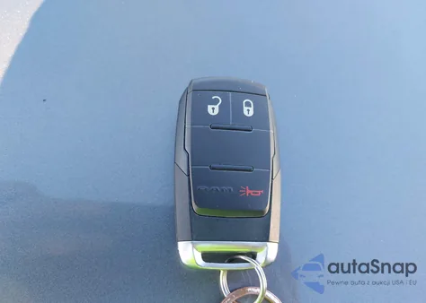 2020 Ram 2500 Tradesman 4X4 6'4 Box from USA, damaged, VIN 3C6UR5CJ3LG309610